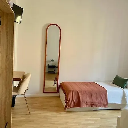 Casa Orlando 게스트하우스 3*